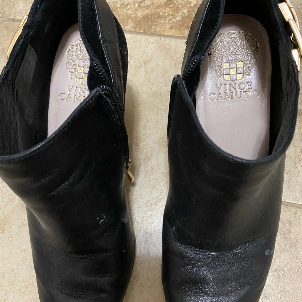 Shoes - Picture 4 of 4